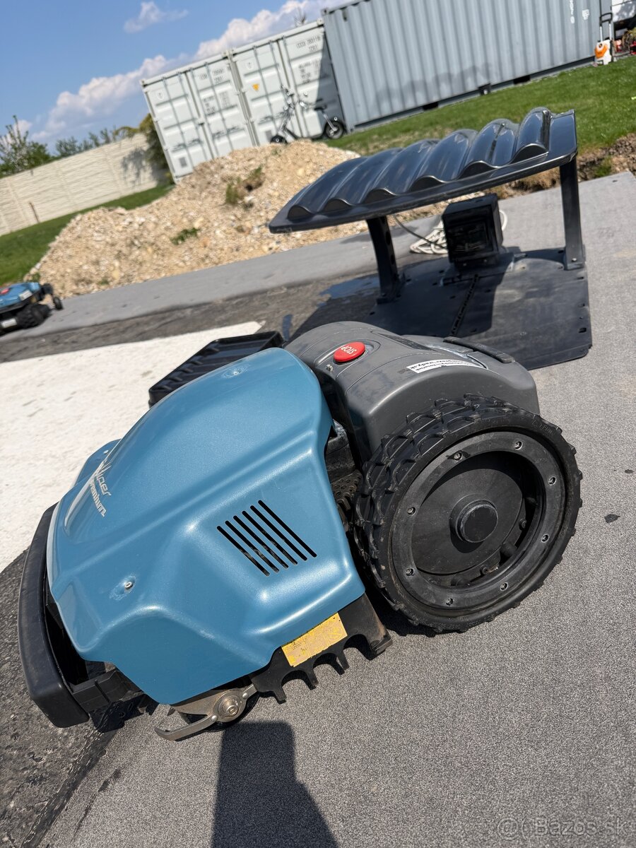 Robotická kosačka Wiper K do 2200m2 - 2