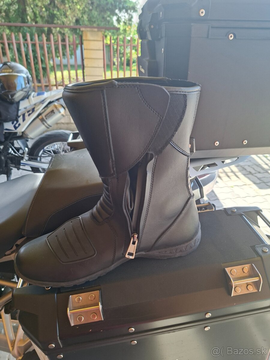 Moto cizmy - 2