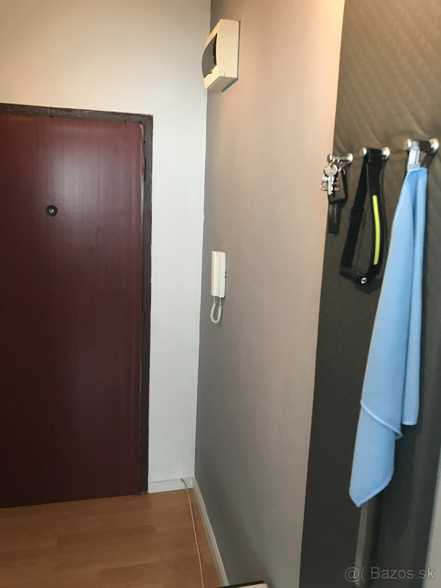 1 izbovy byt na predaj - 2