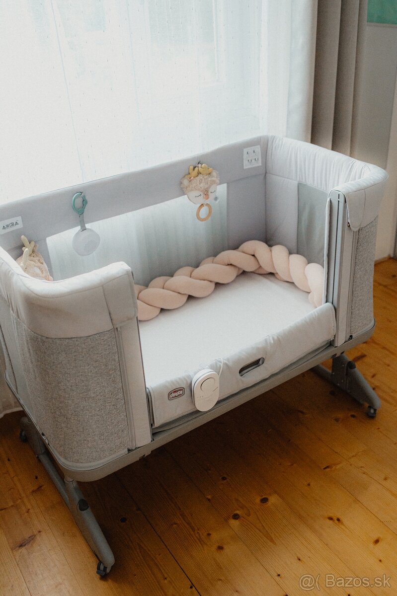 Postieľka Chicco Next2me forever - 2