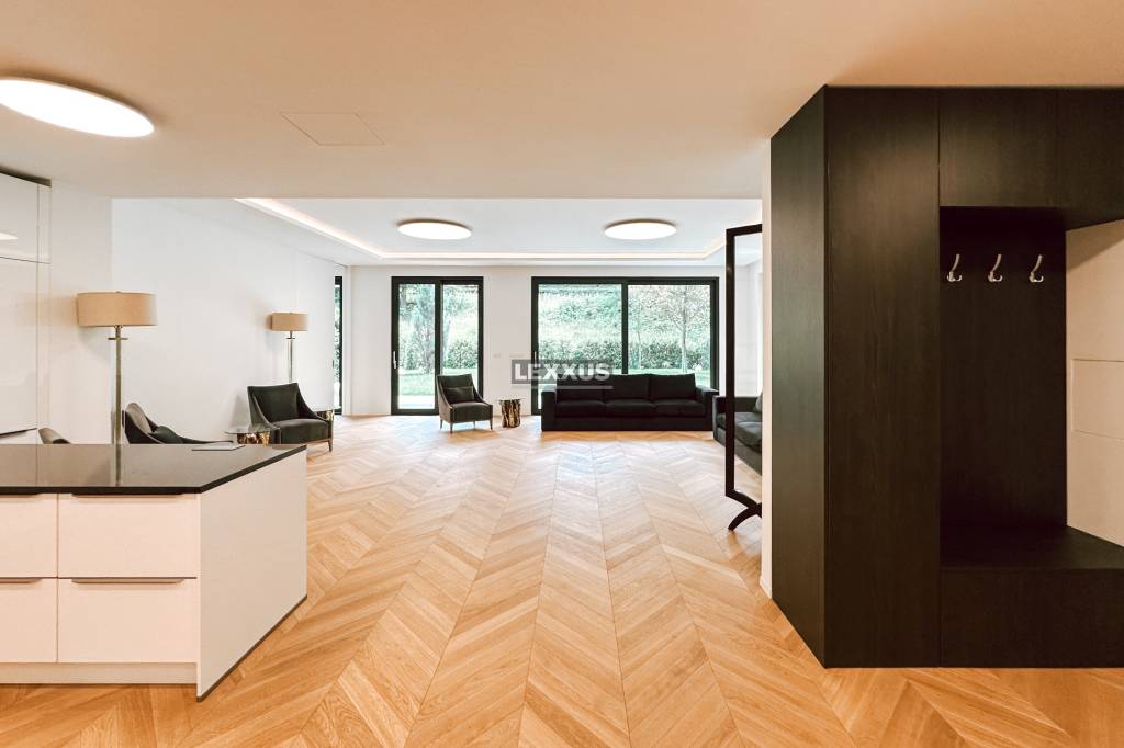 UNIQ-átny veľkometrážny 5iz byt s nádhernou záhradou v Horsk - 2