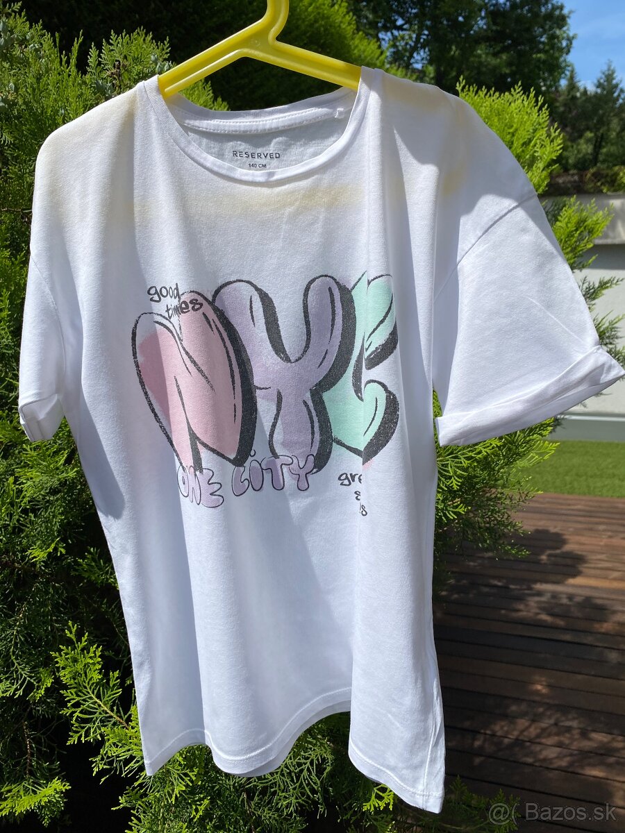 Tričko značky Reserved - 2