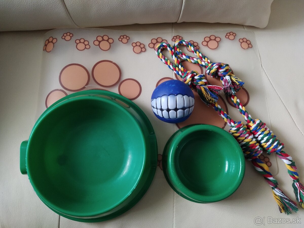 Sada pre psa + 2 nové hračky (osobný odber) - 2