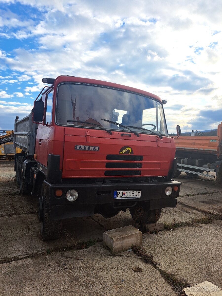 Sklápač Tatra T815 - 2