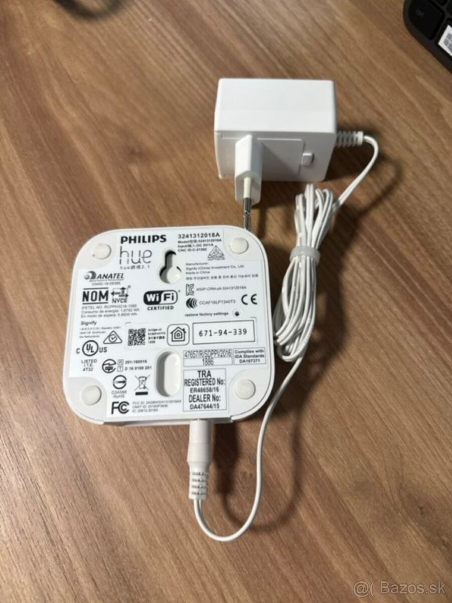 Philips hue bridge - 2