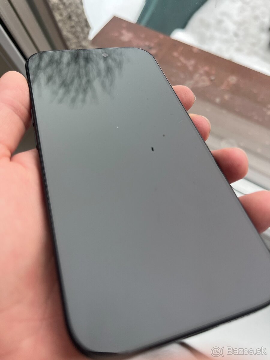 iPhone 16 Pro 128GB Black Titanium - 2