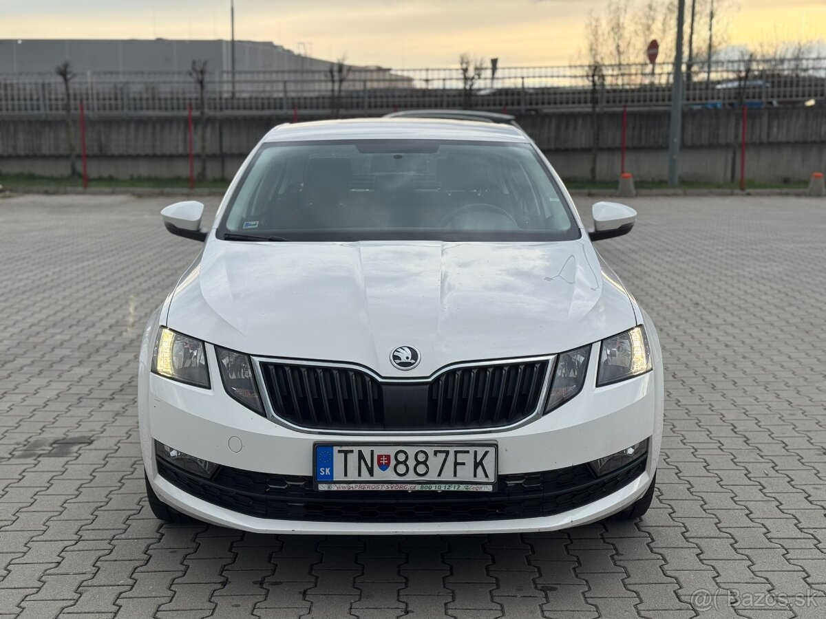 Škoda Octavia 1.0 TSI 115k Ambition - 2
