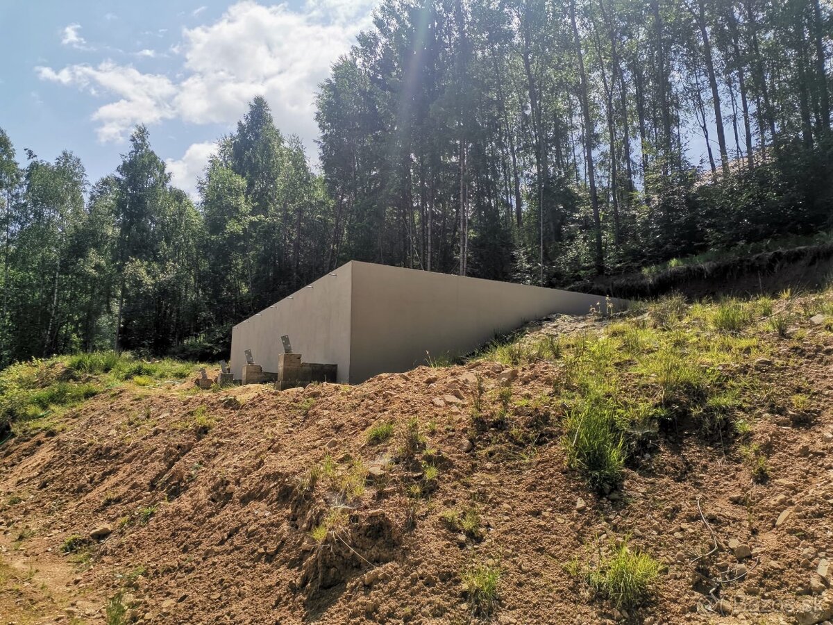 Predám rozostavanú chalupu - 2