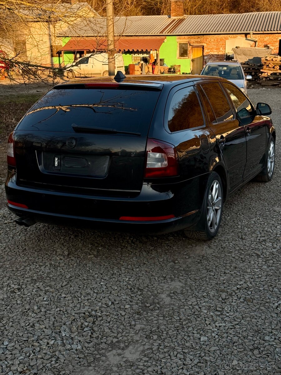 Rozpredam Škoda Octavia 2 rs 2.0 tfsi dsg facelift kombi - 2