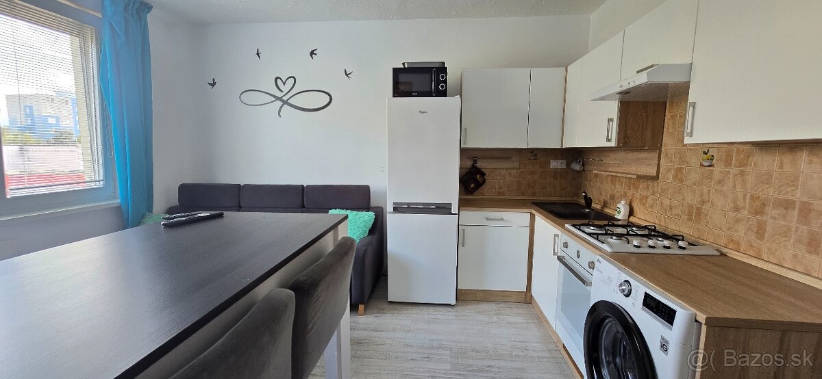 Prenajmem 1 izbový byt Topoľčany - 2