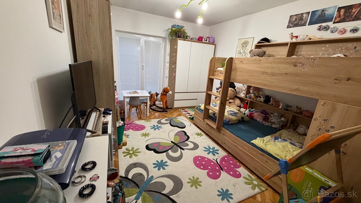 Predám 2-IZ BYT (57 m2), sídlisko STRED - 2