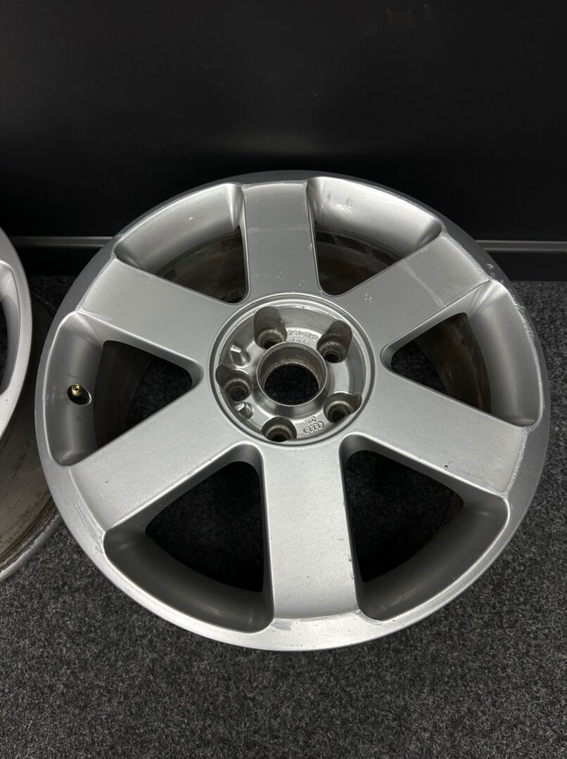 Alu Audi 5x112 17” 8E0601025J - 2