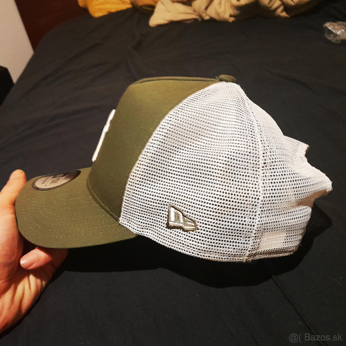 NEW ERA khaki & white - 2