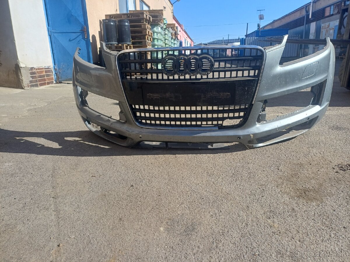 NaraznIk na Audi Q7 S-line - 2