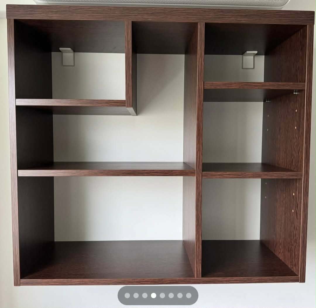 Poličky / poličkové skrinky - 2