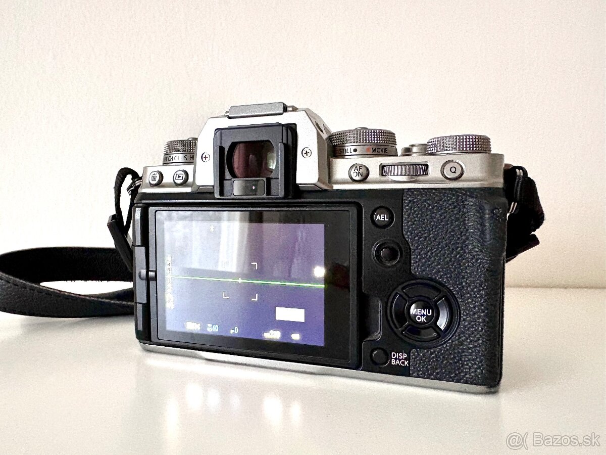 Fujifilm X-T4 - silver - 2