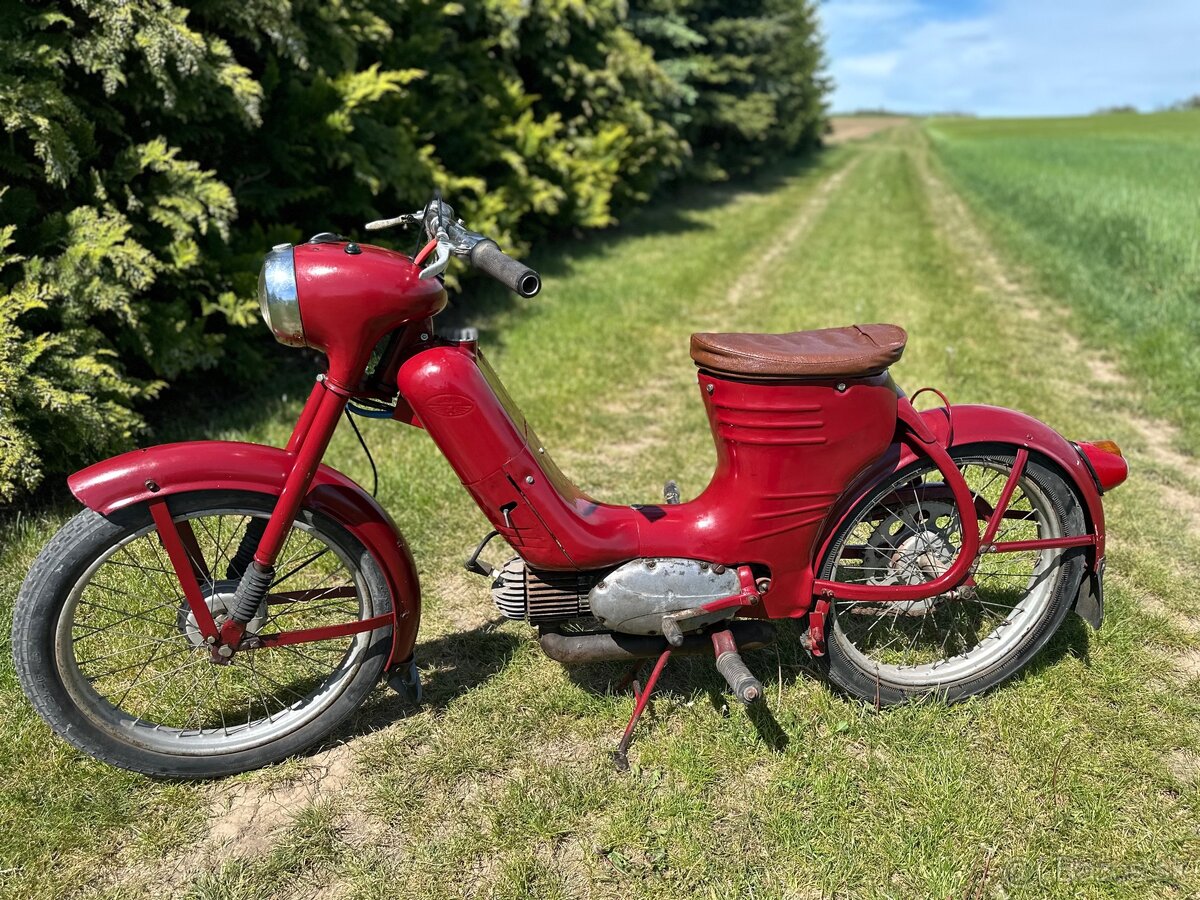 Jawa 550 Parez - 2
