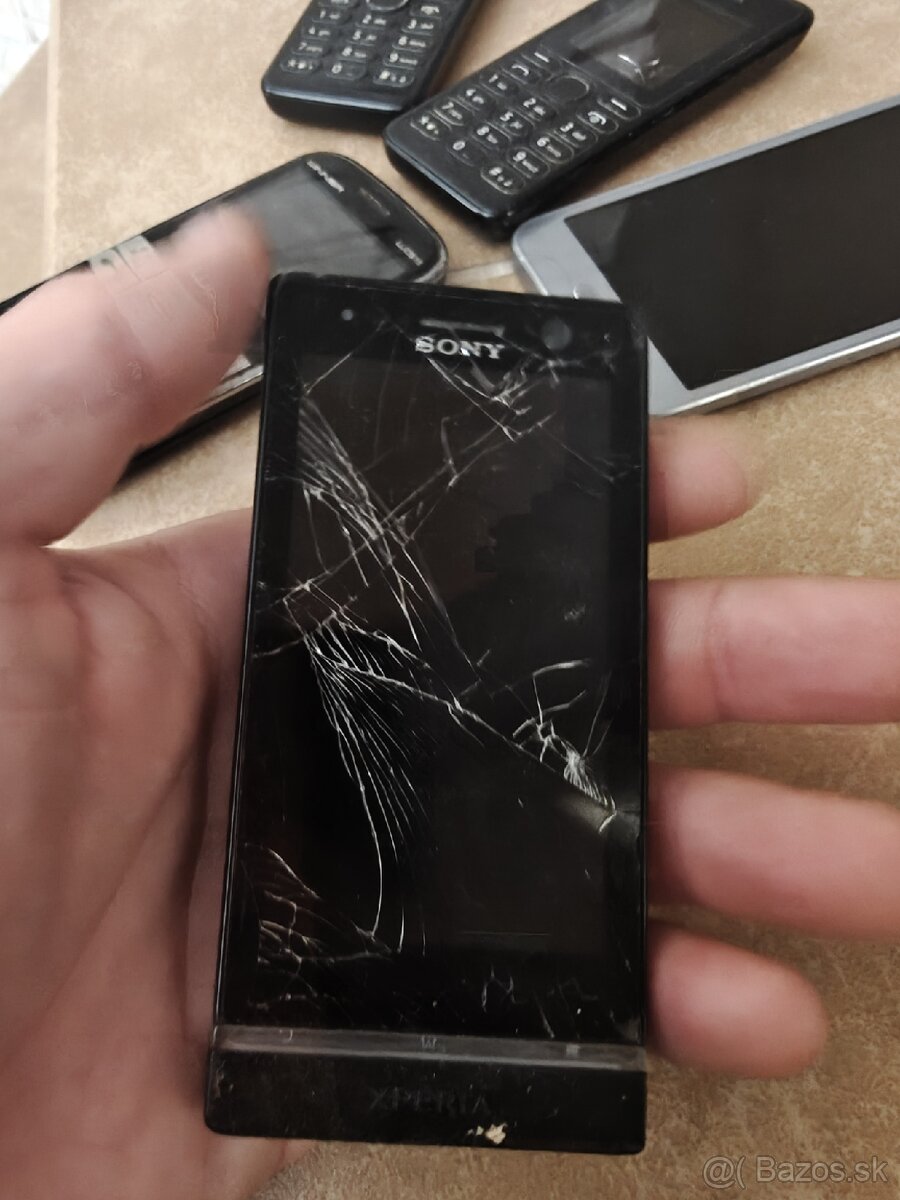Telefóny - nálezový stav. - 2