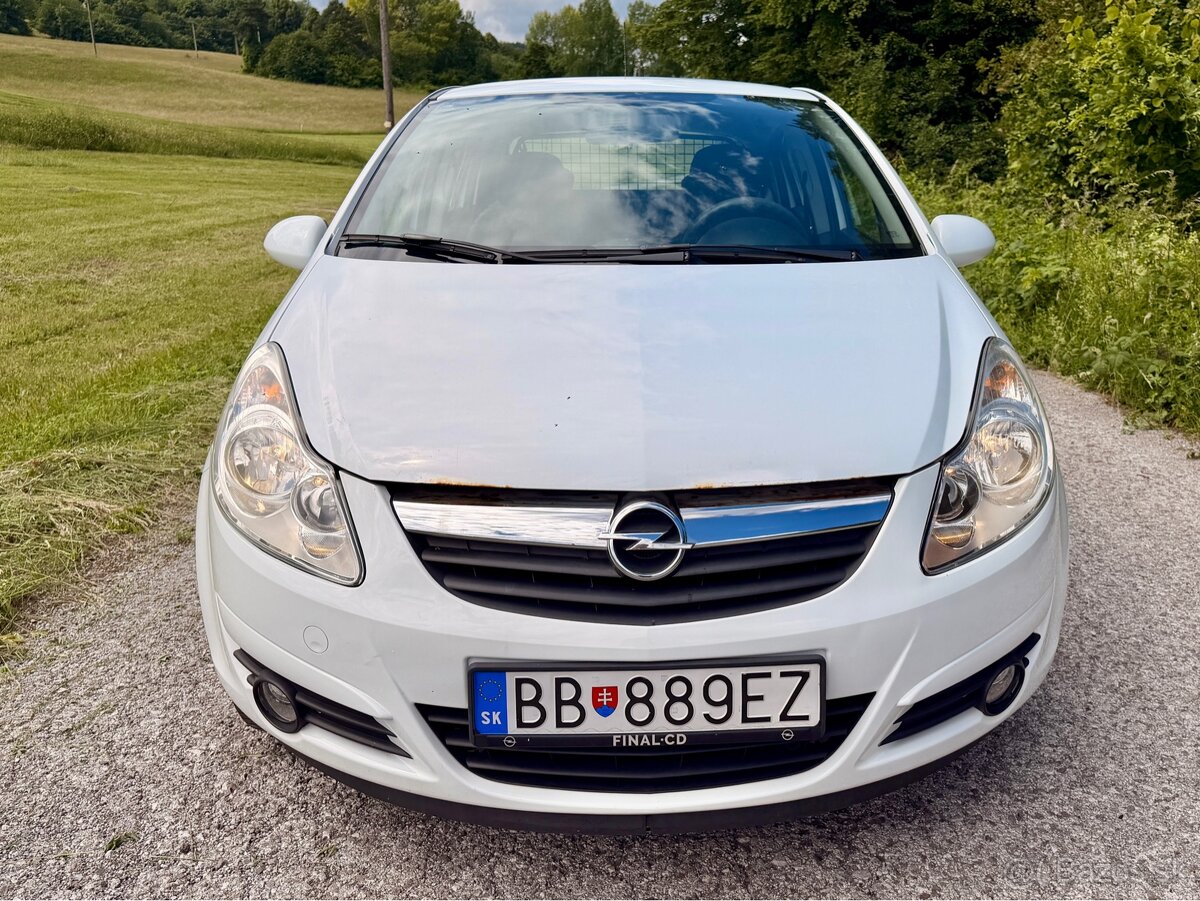 Opel Corsa D - automat - 2