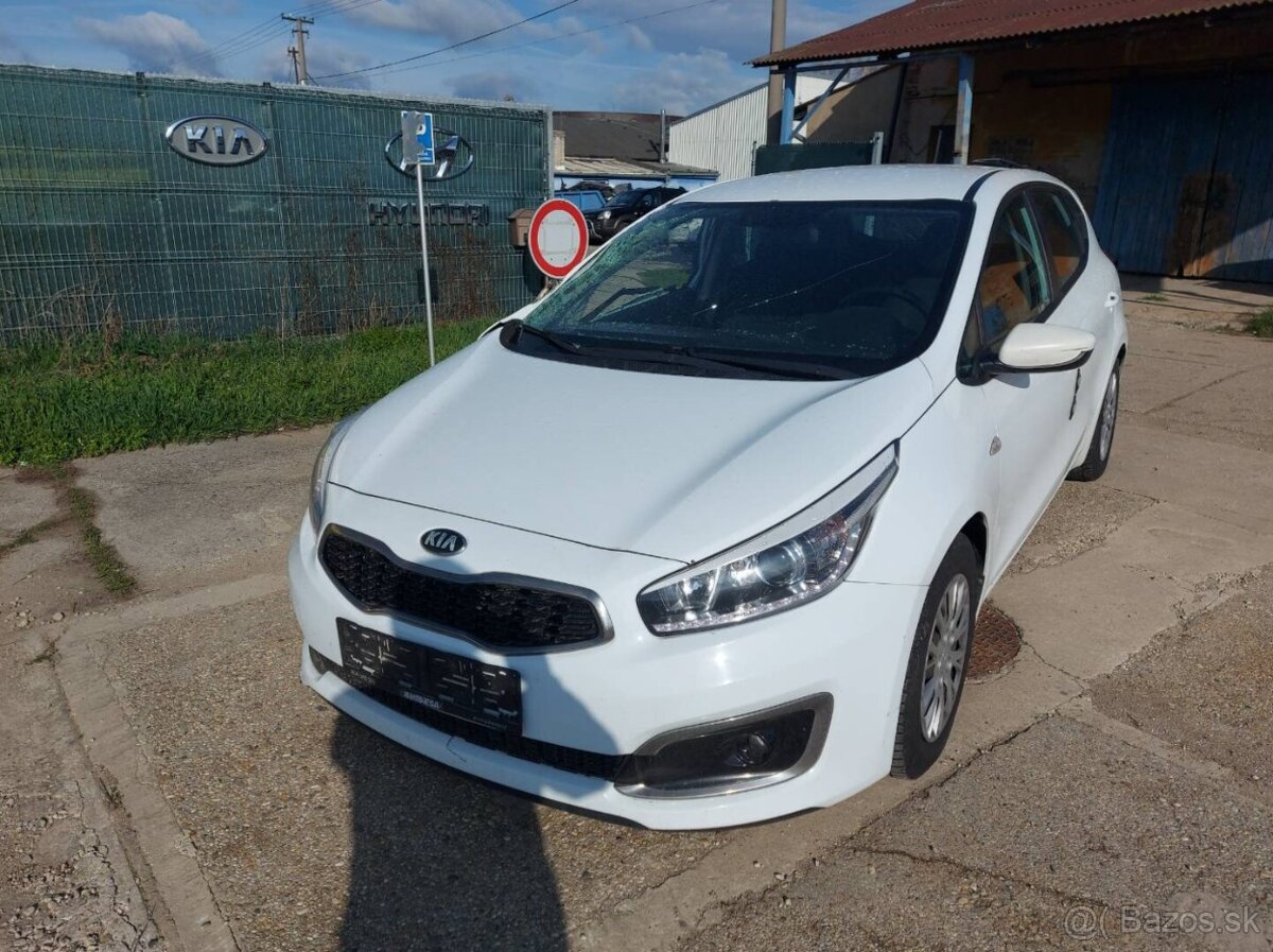 Kia Ceed Combi 2012 - 2017 náhradní díly - 2