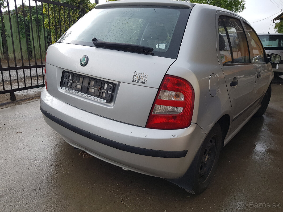 ŠKODA FABIA 1,4B 44KW RV.2000 - 2
