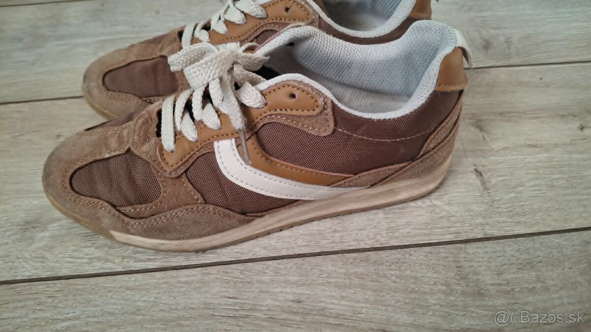 tenisky reserved velkost 37 - 2