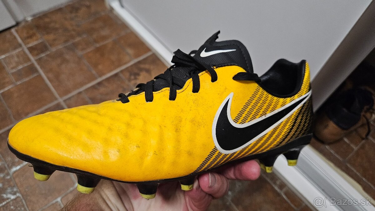 Kopačky Nike MAGISTA - 2
