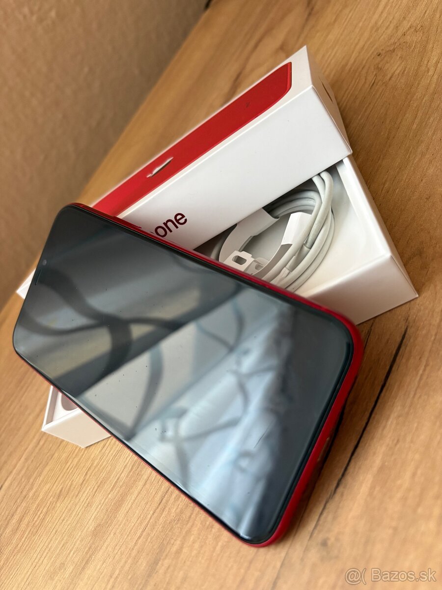 iPhone 11 RED 64 GB - 2