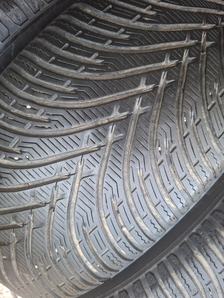 215/55R18 SUV - 2