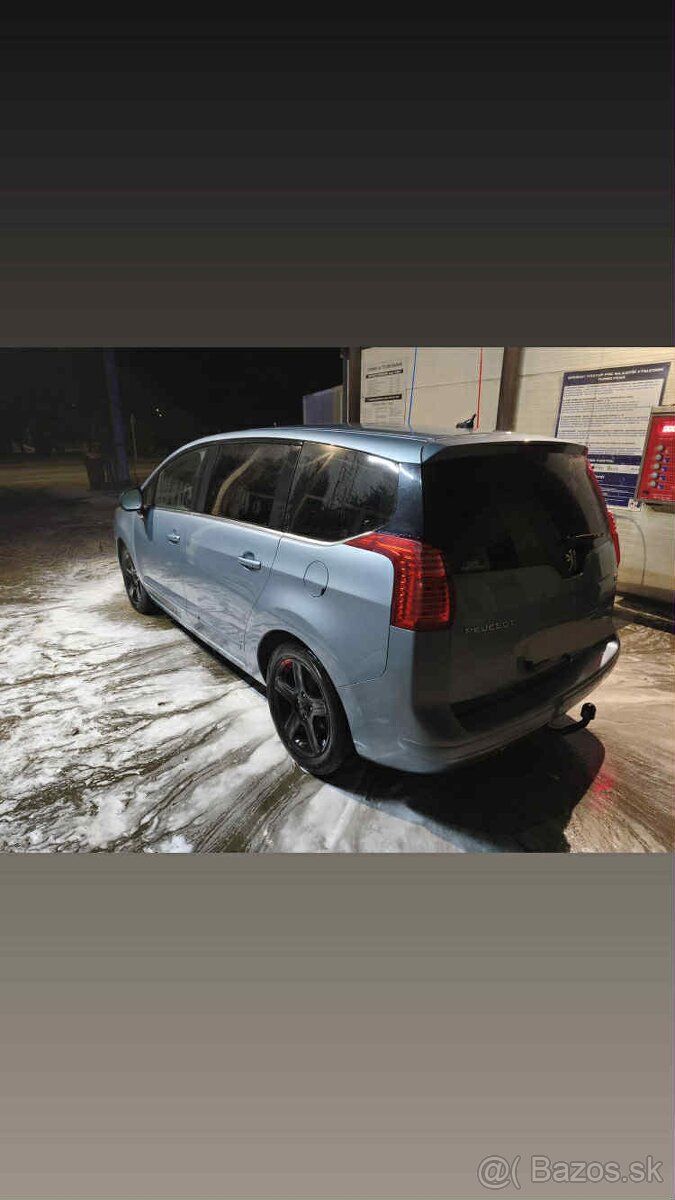 Peugeot 5008 - 2