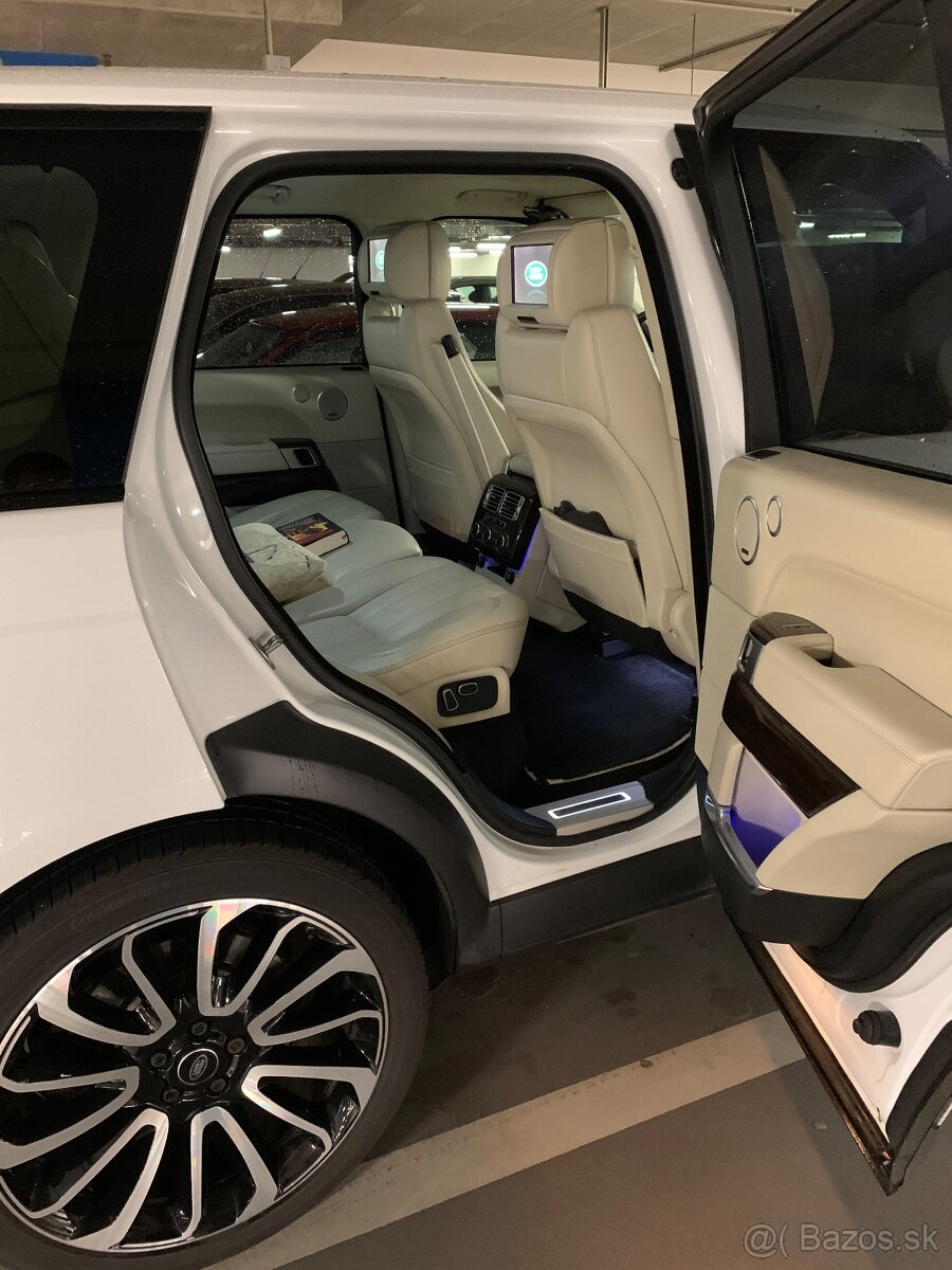 Range rover 4,4,SDV 8 autobiography