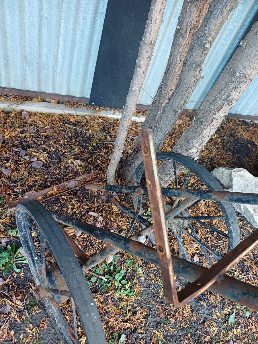 Vozík na zváračské flaše - 2