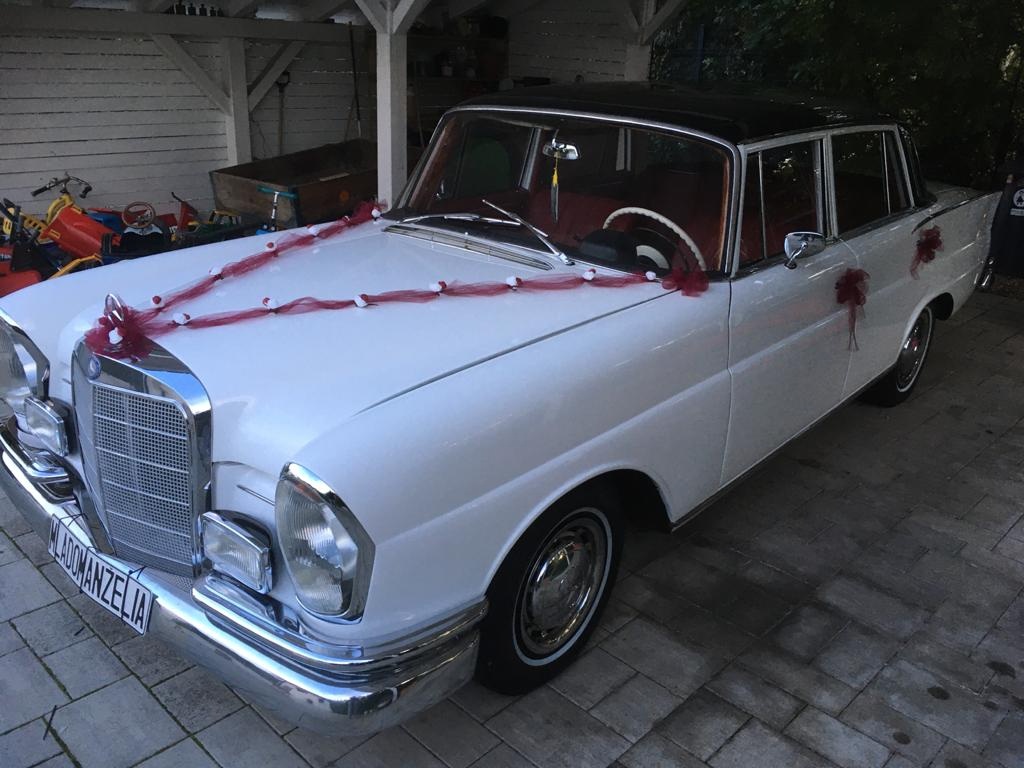 Svadobné veteranske auto so soferom - 2