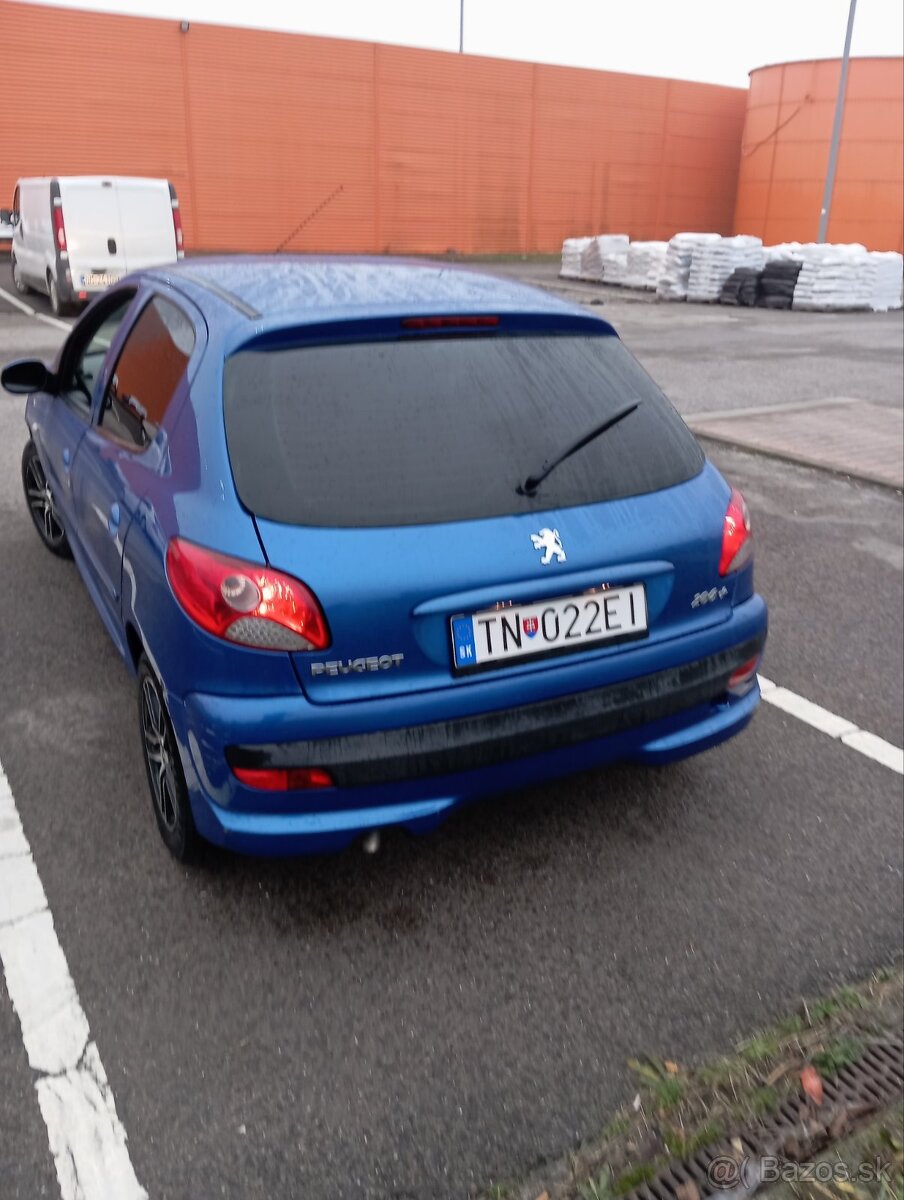 Peugeot 206+ 1.1 44kw - 2