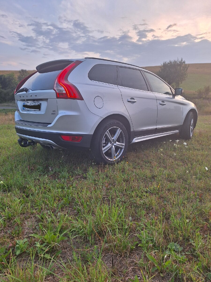 Volvo XC60 - 2