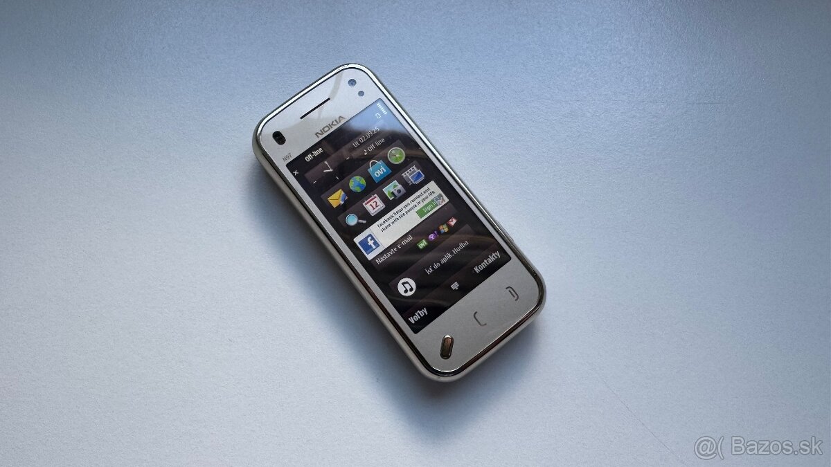 Nokia N97 mini Golden Edition 18k - 2