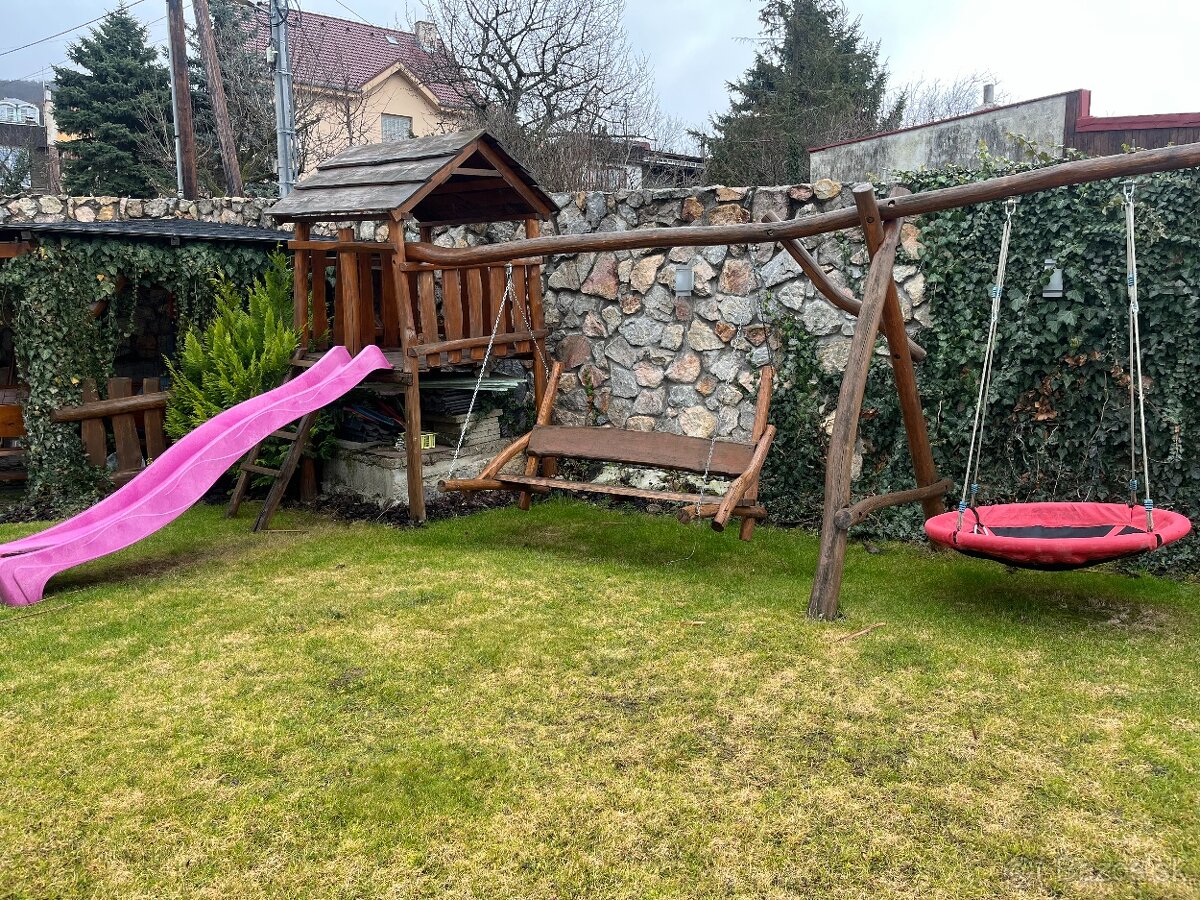 Záhradné agátové ihrisko - 2