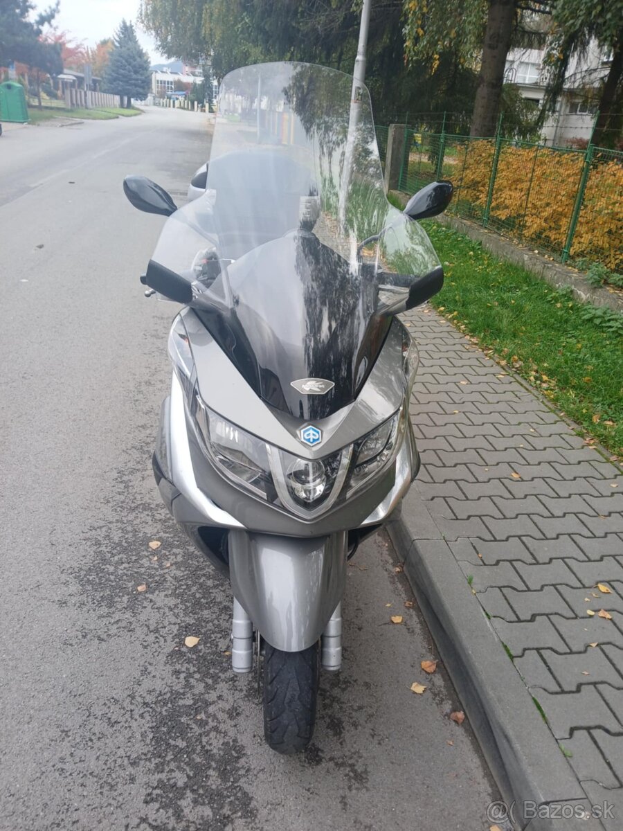 Piaggio x 10 Executive 500,ABS,ASR - 2