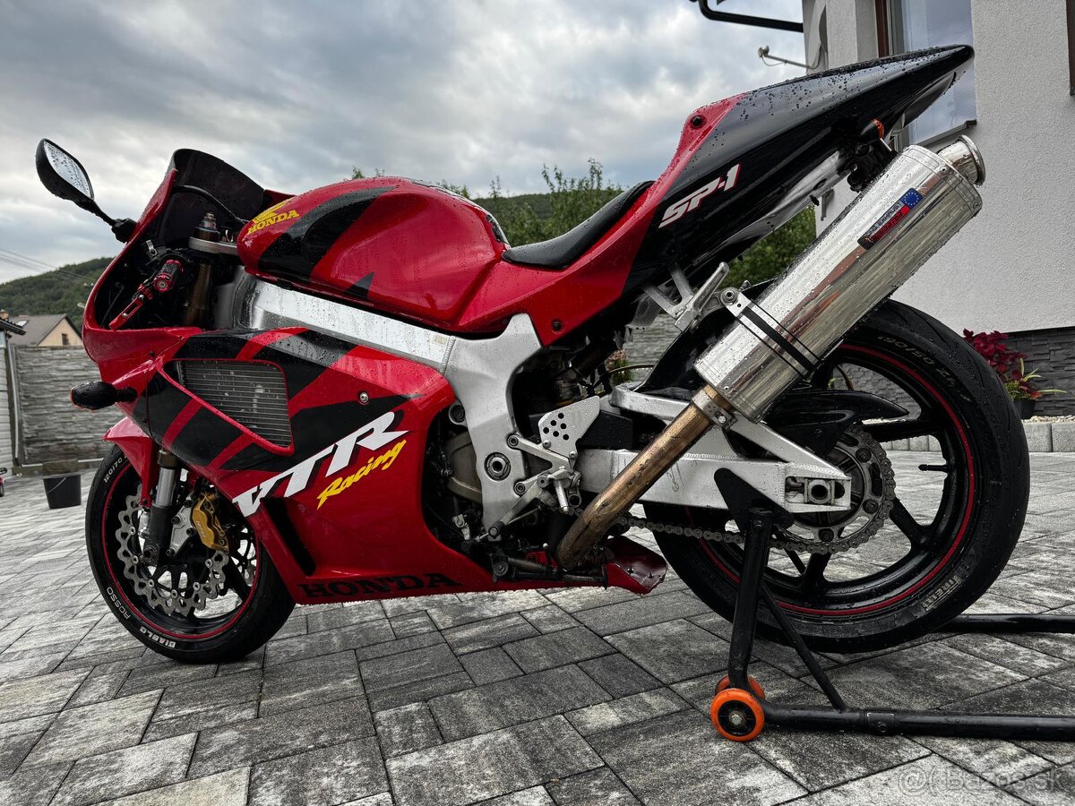Honda VTR 1000 R SP1 - 2