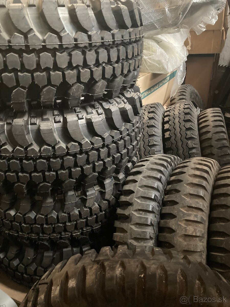 Predám pneumatiky Uaz, Gaz - 2