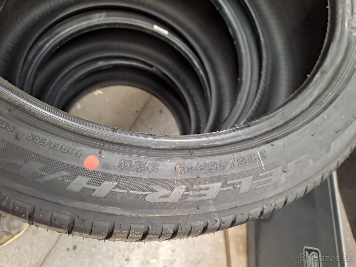 Pneu 225/45R19 92W Bridgestone - 2