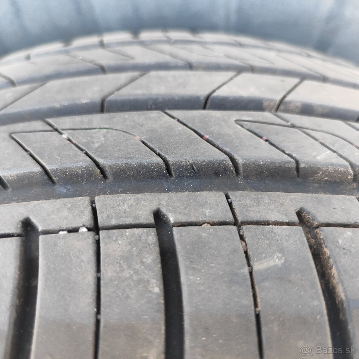 KUMHO SOLUS HS63 215/55/R17 - 2