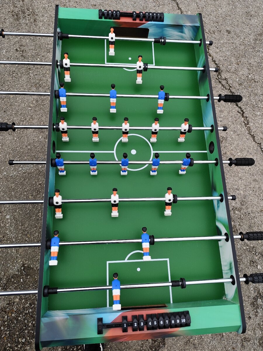 Predám stolný futbal - 2