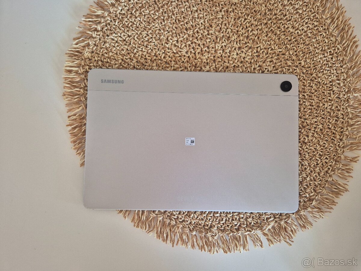 Tablet Samsung A9+ 64GB/4GB,strieborny - 2