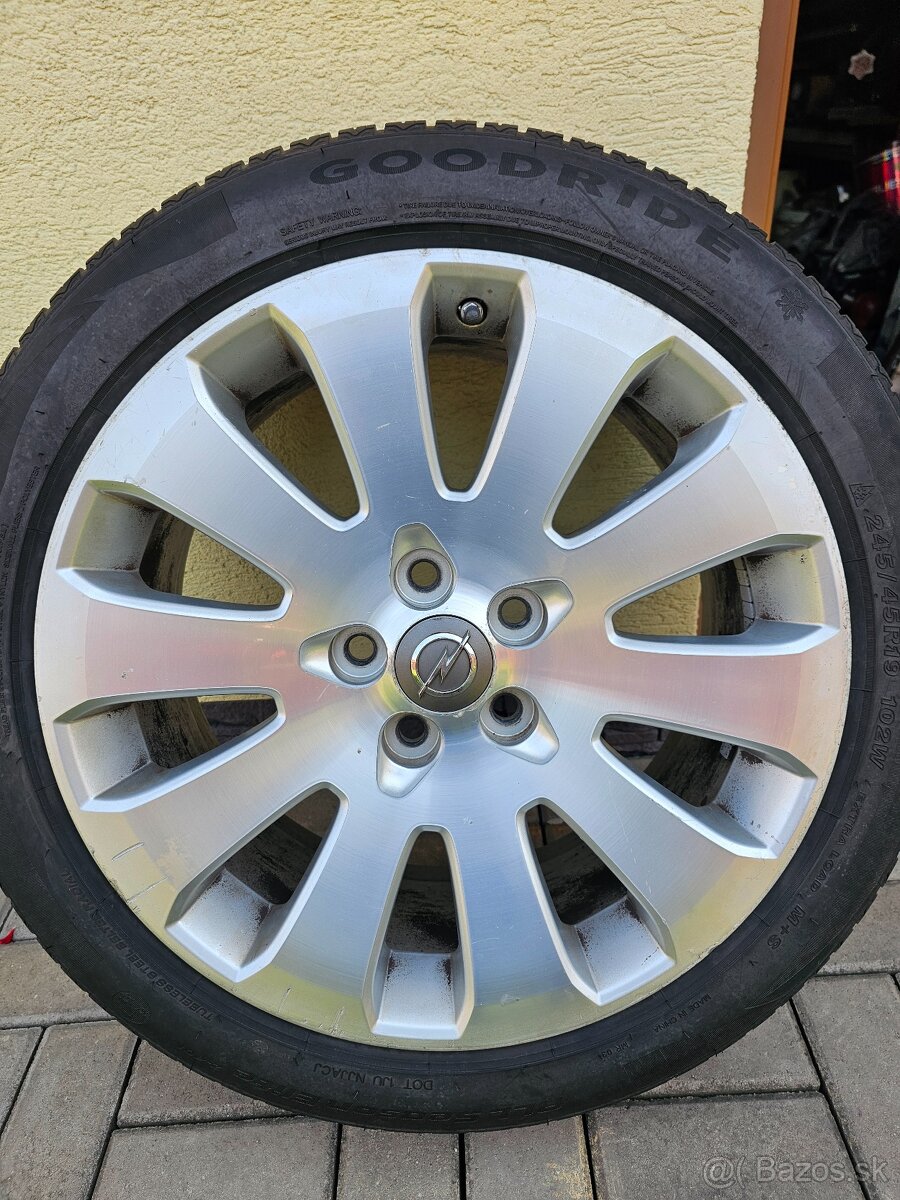 Insignia elektróny r19 - 2