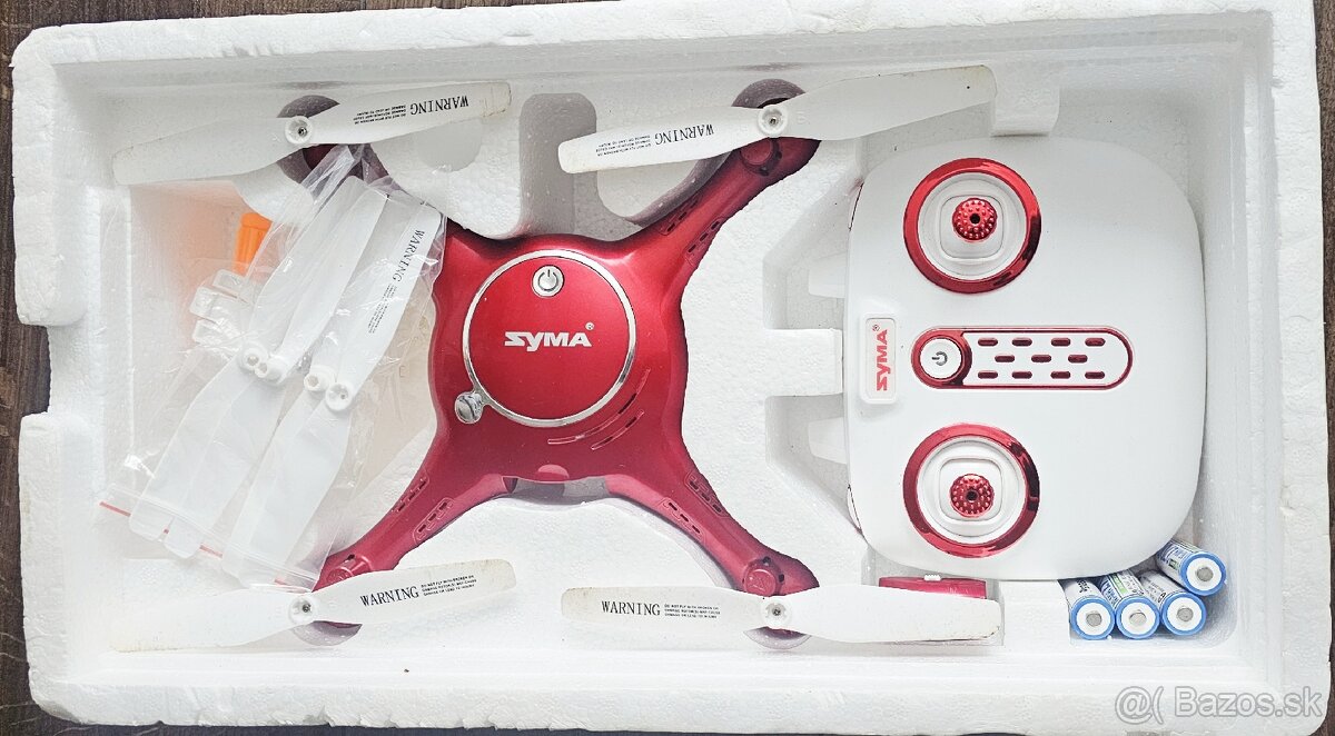 Dron značky Syma X5UW - 2