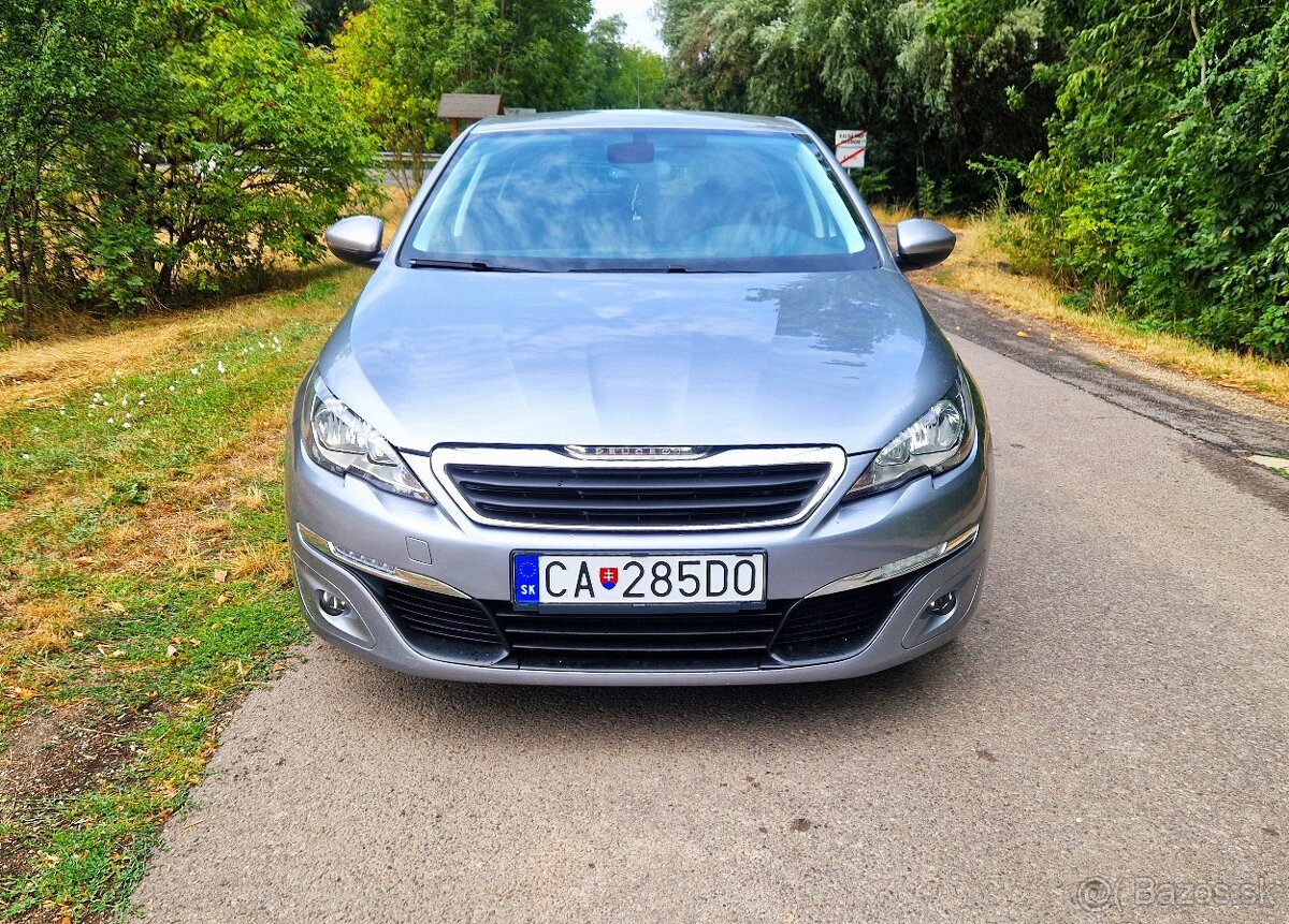 Peugeot 308 1.2 e-THP Active 81KW 5M Benzín. - 2