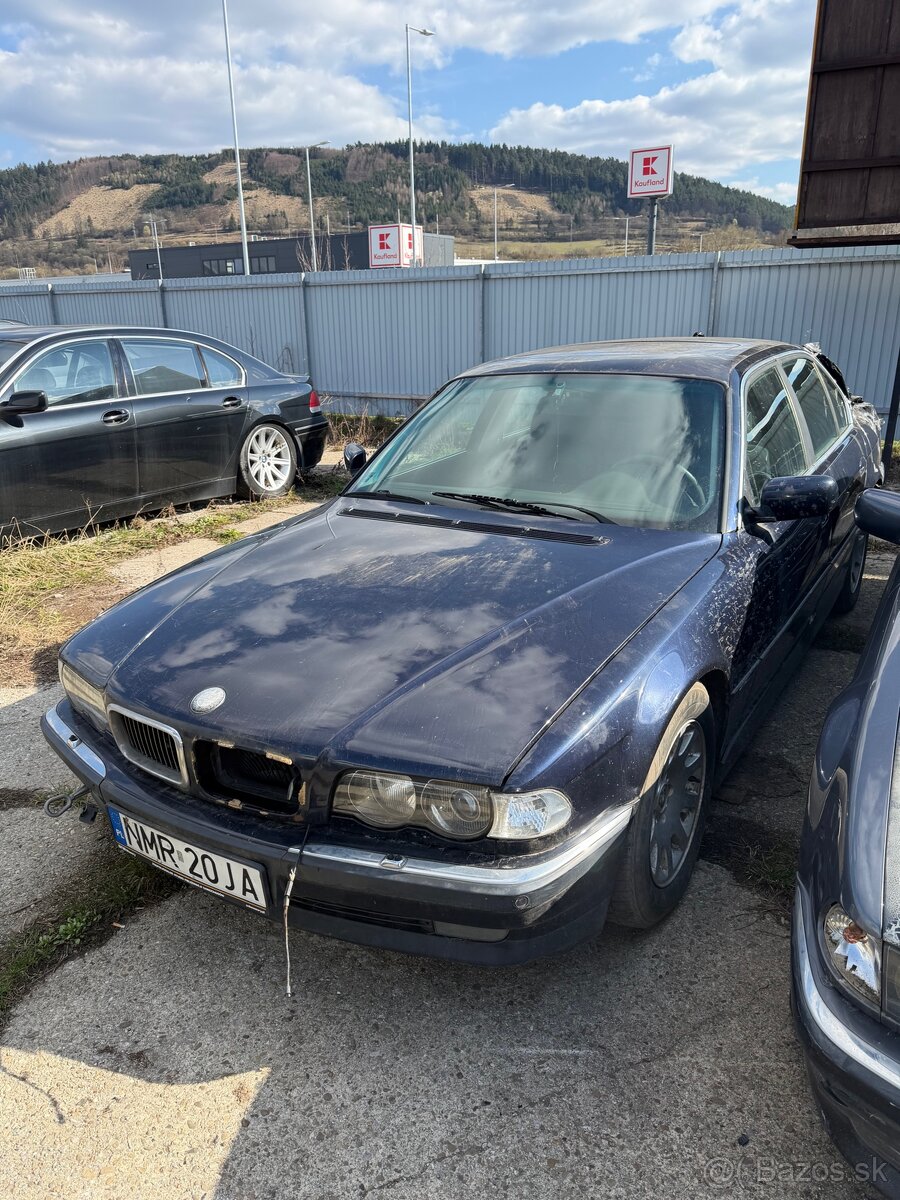 Ponúkame na predaj BMW E38 740d - 2