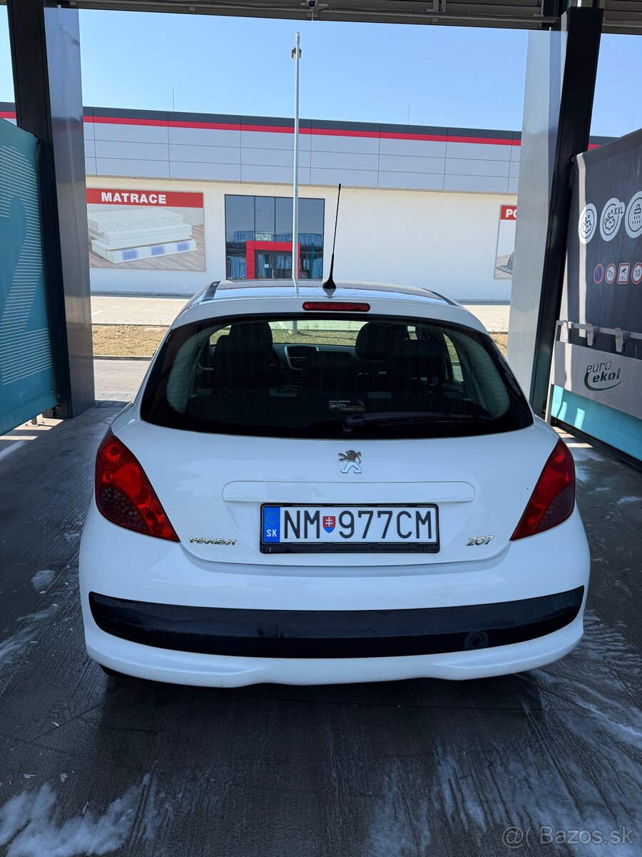 Peugeot 207 - 2