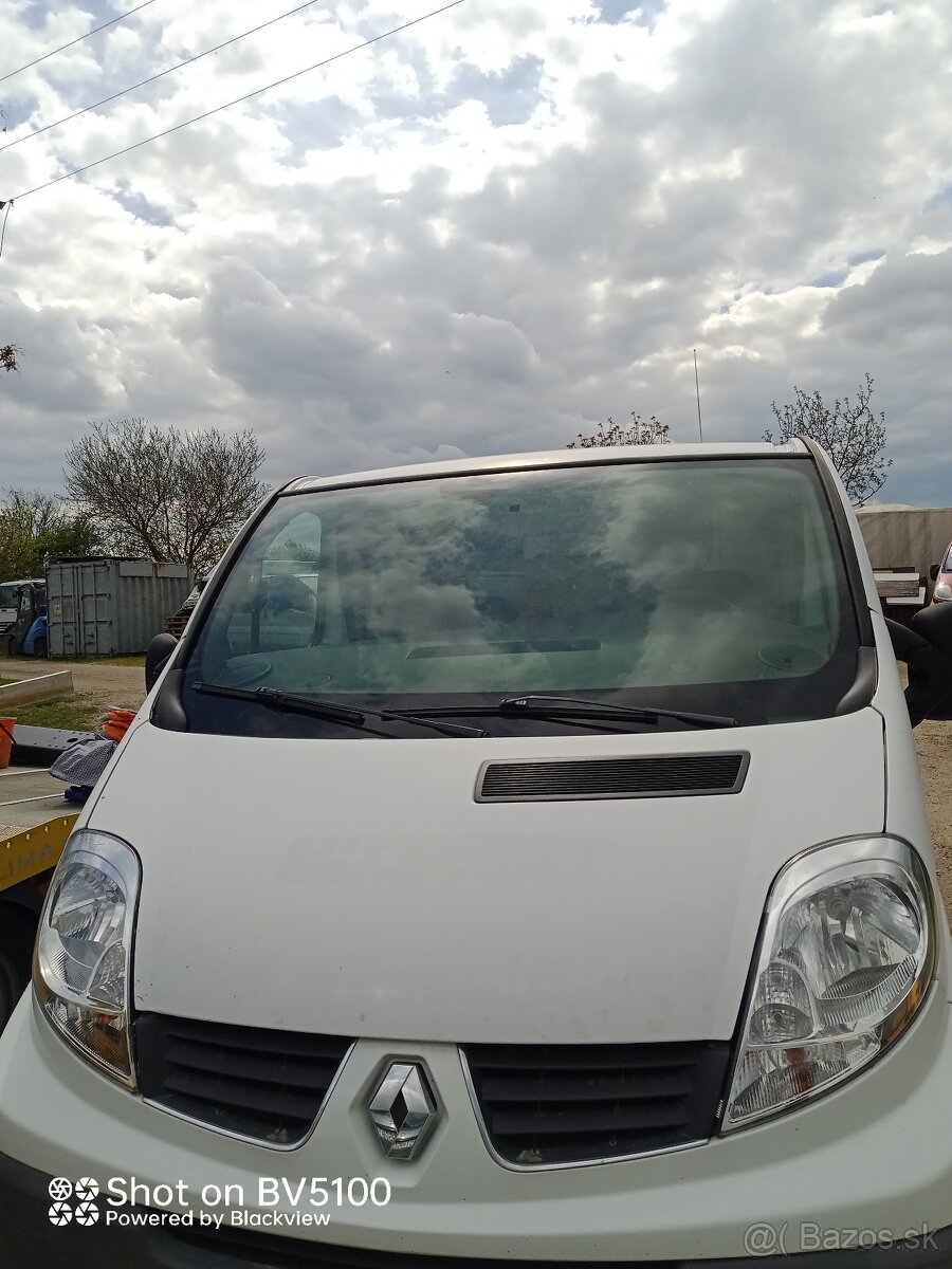 Renault Trafic - 2